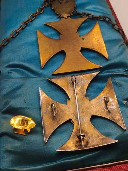 Commander set of the Order of Our Lady of Mercy. Spanish Chapter.