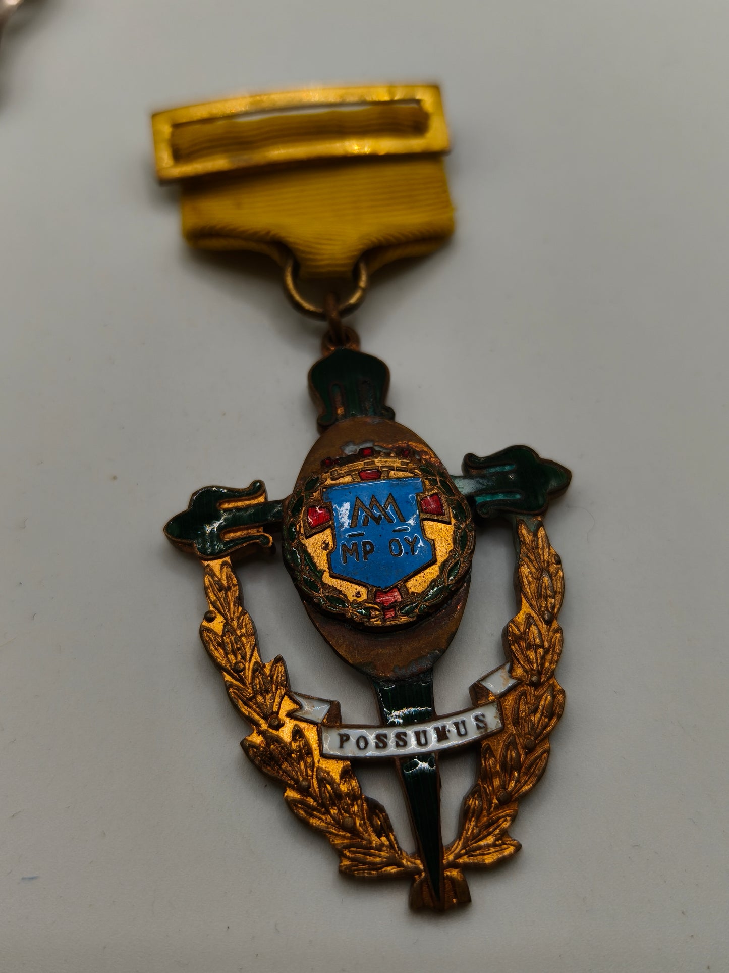 Medalla cruz orden religiosa