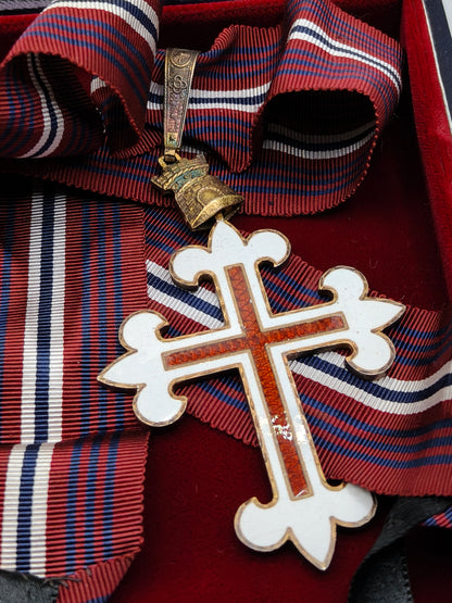 Gran cruz y encomienda orden mérito militar República Portugal