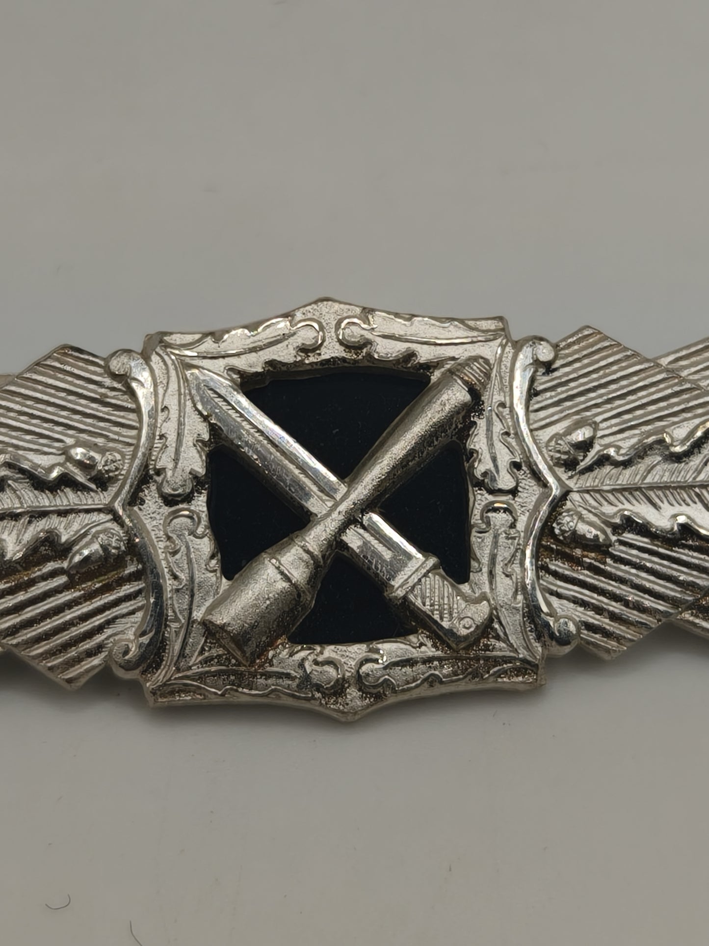Silver infantry attack bar badge. 1958 model III reich