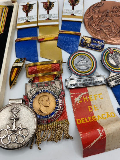 Lote Olímpico medallas e insignias