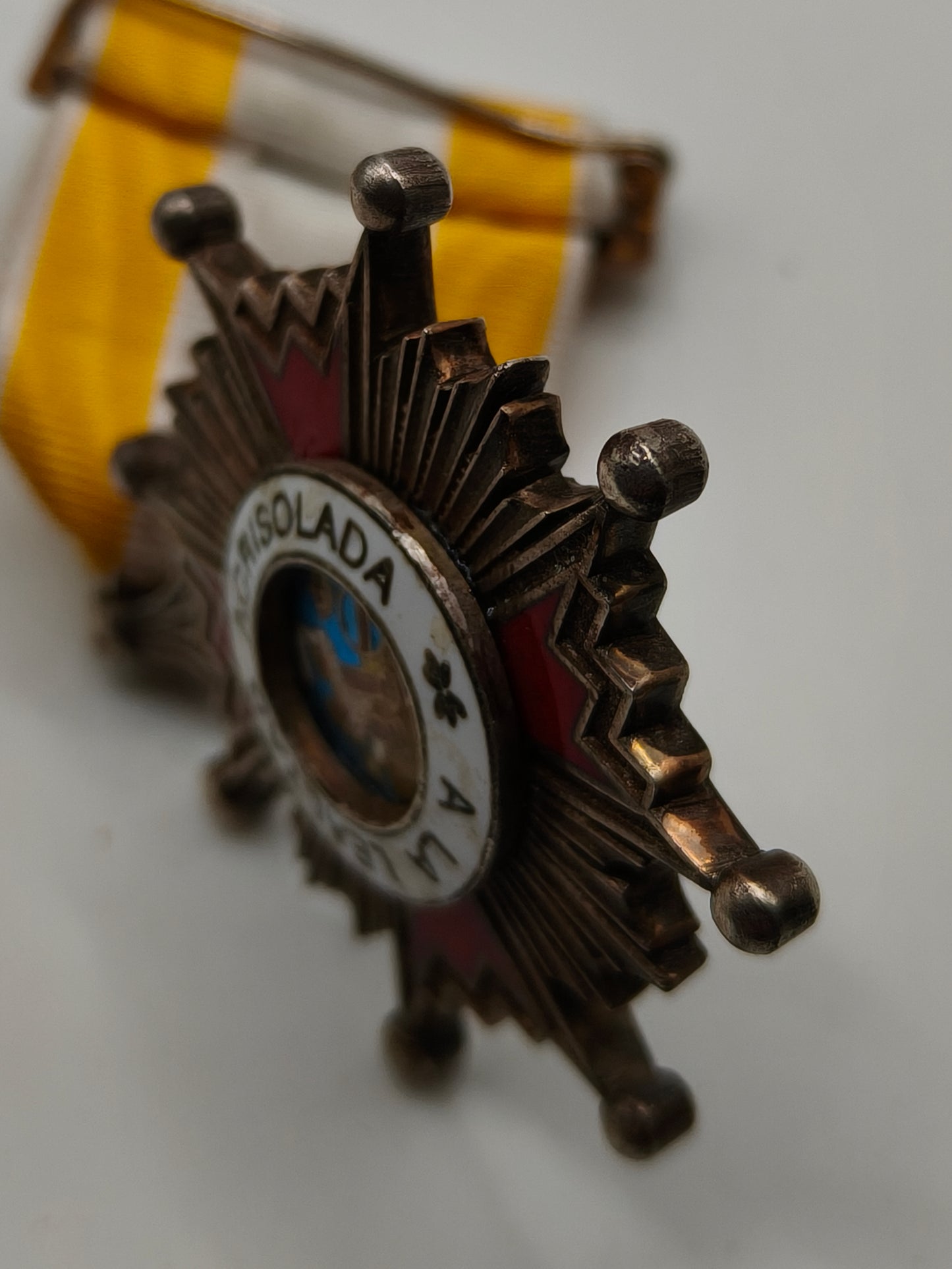 Medalla orden Isabel la católica Franco