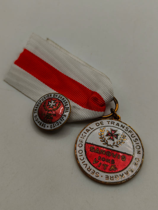 Medalla de Cruz Roja transfusor de sangre. España