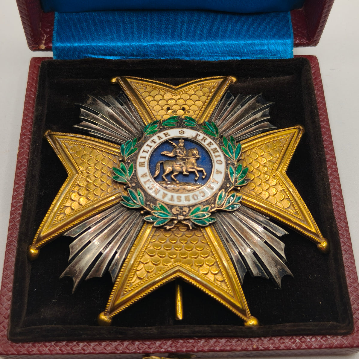 San Hermenegildo Order , Breast Star. Monarchy Period. Made by Castells.