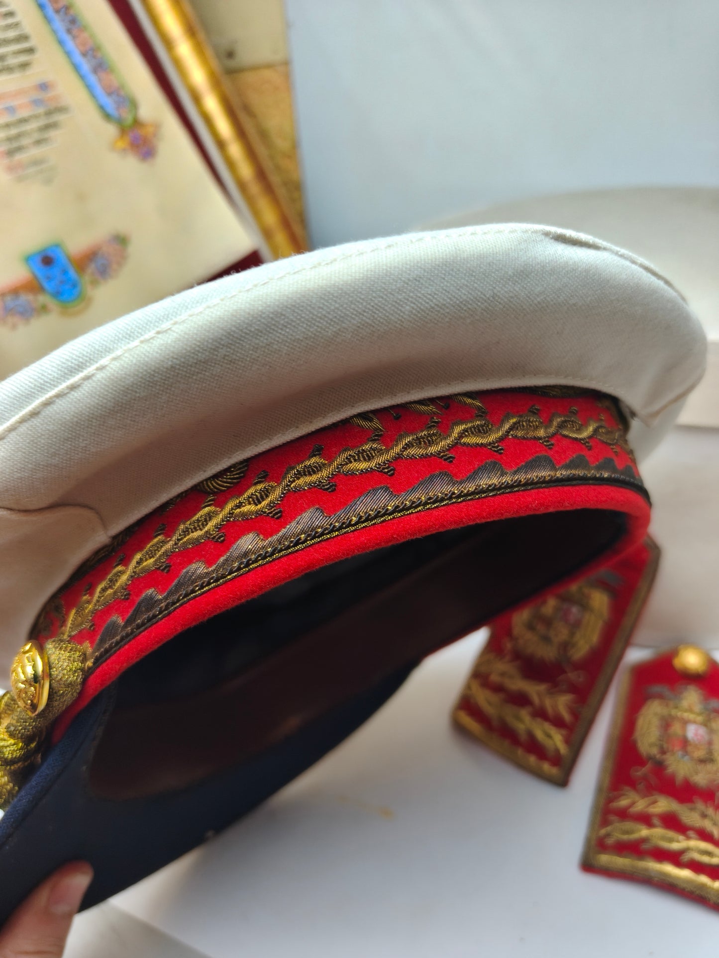 Spanish Diplomatic Paulettes and Cap. Franco's Period.