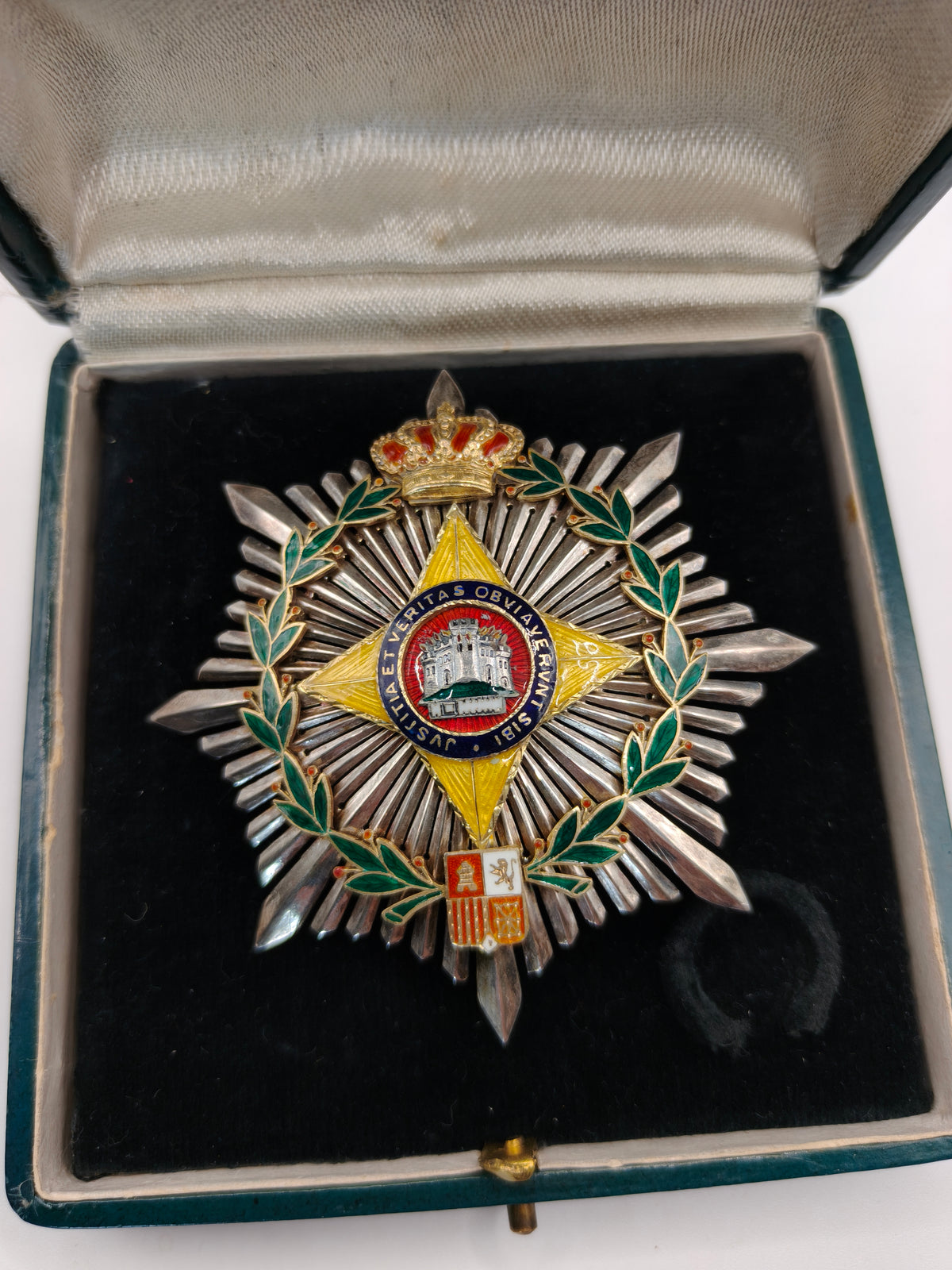 Order of Nobility, breast star. Monarchy Period Spain. 34 Numbered.