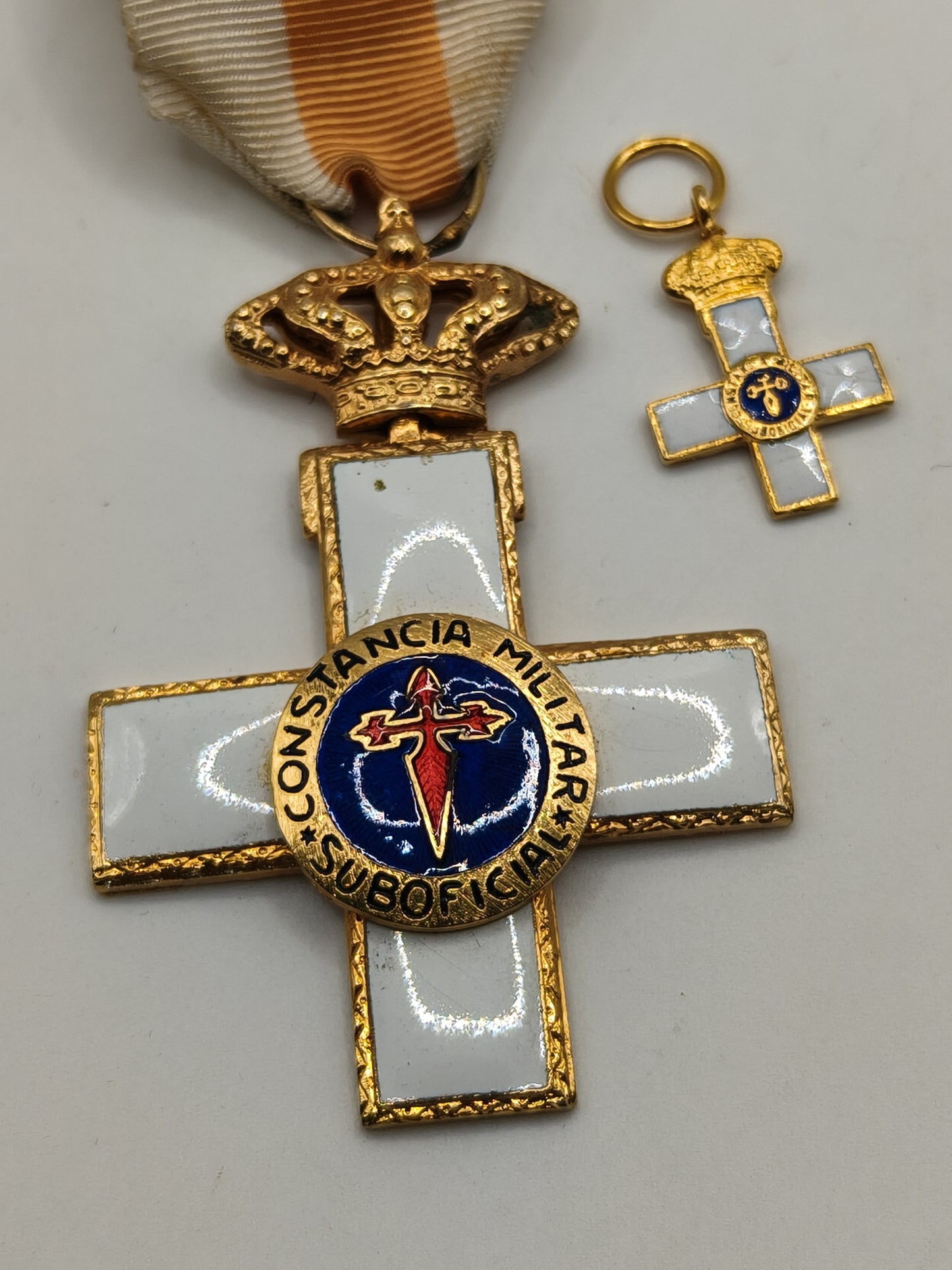Long Military Service Medal. Spain