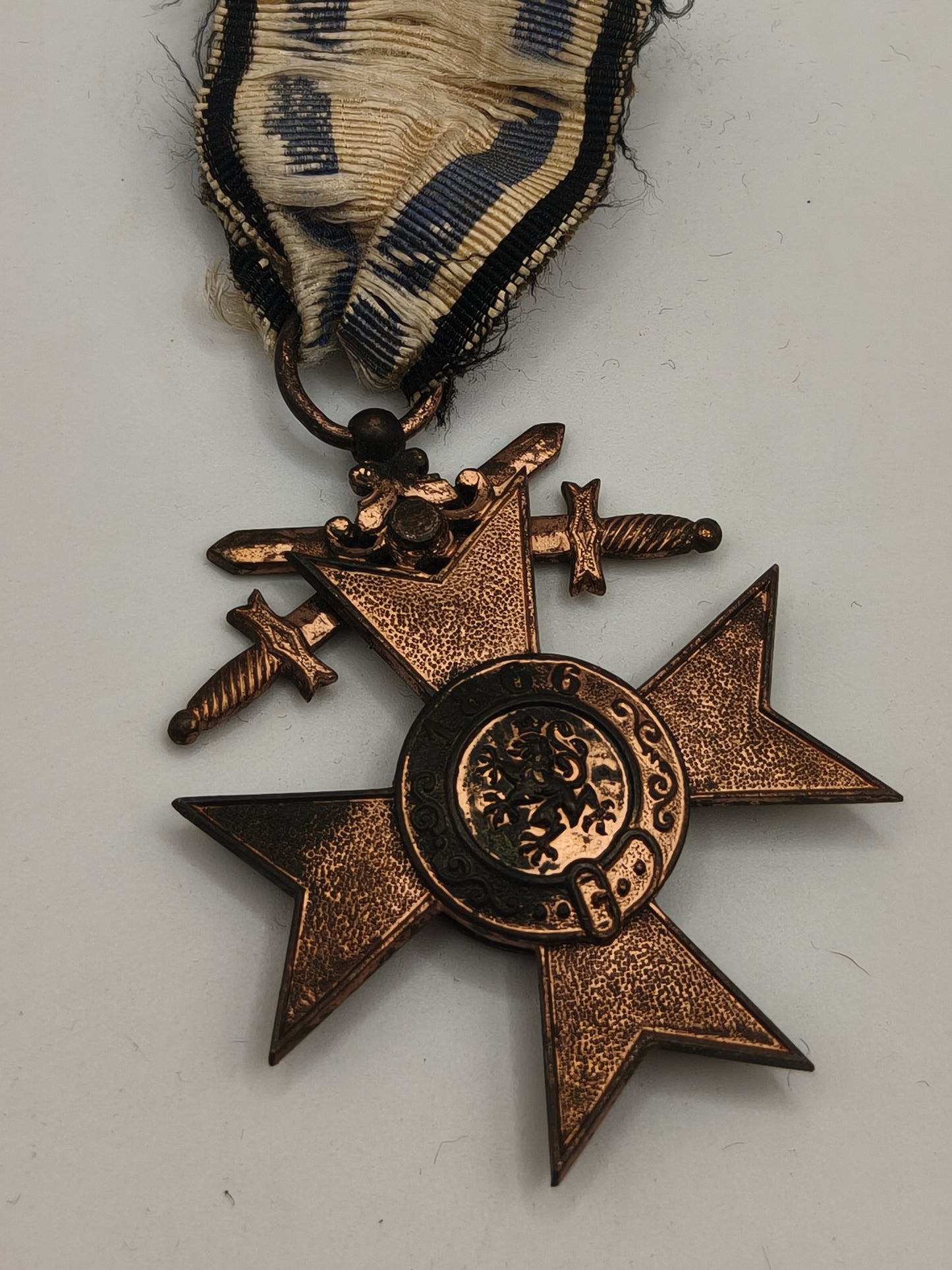 Bavarian Military Order Medal with swords.