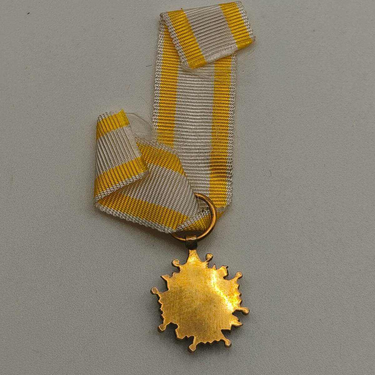 Mini Medal Order of Isabel la Catolica, Grand Cross with ribbon. Spain.