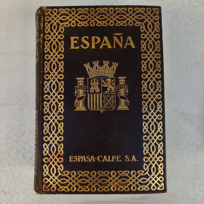 II Republic Period Book. Original.