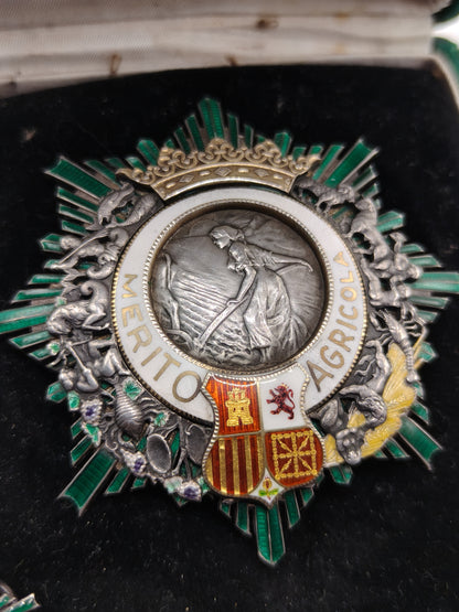 Grand Cross Agricultural Merit order. Spain, Franco's period.