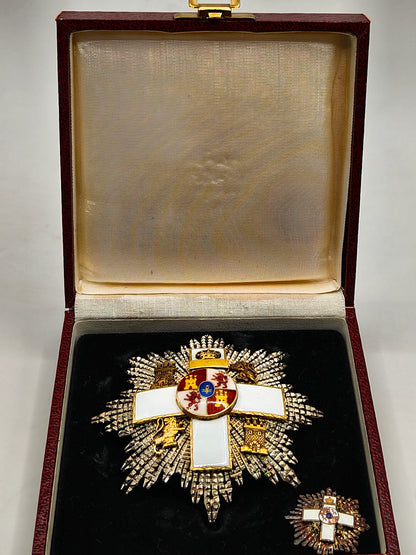 White Merit order Grand Cross. Oficial Spanish Army.