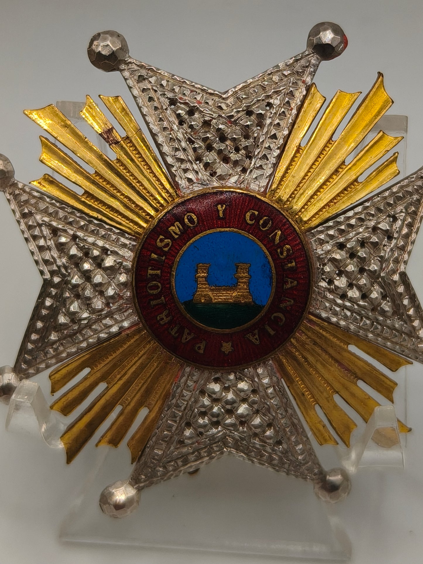 Großkreuz des Militärordens der Nationalen Miliz Isabella II.