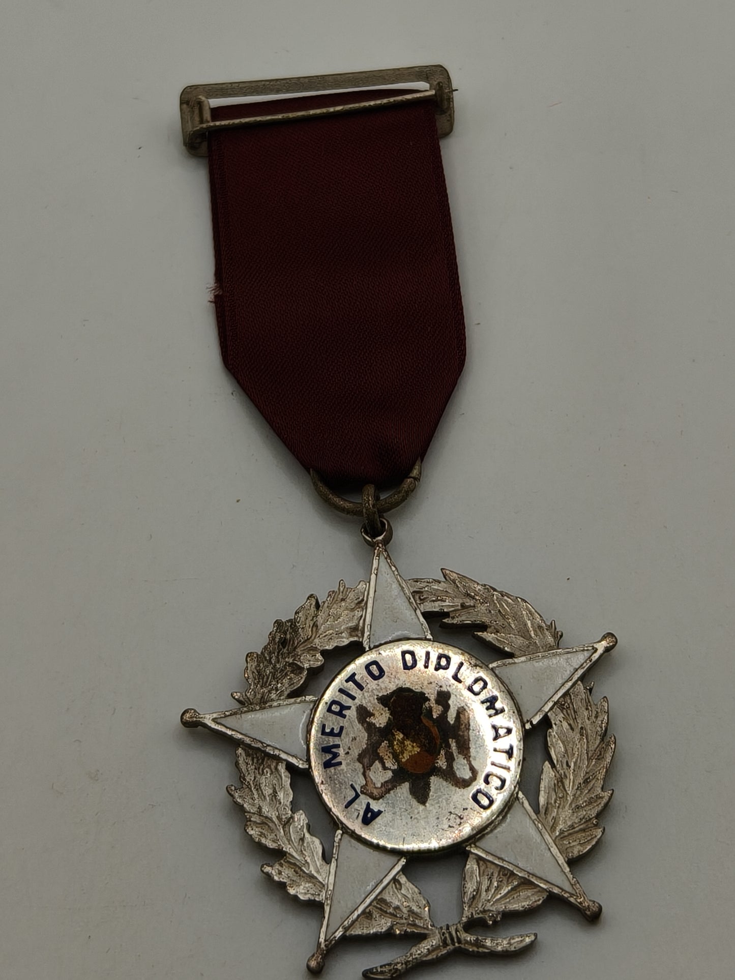 Medalla mérito diplomático de Chile