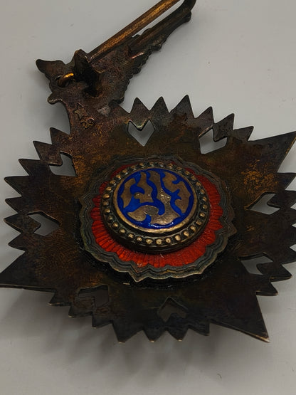 Medallas conjunto Orden Corona de Tailandia.