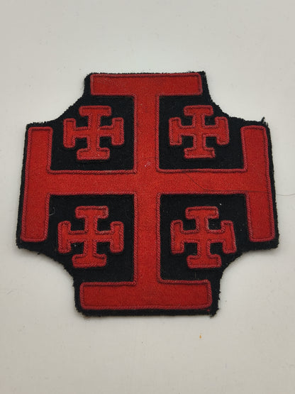 Cruz bordada orden de Santo Sepulcro.