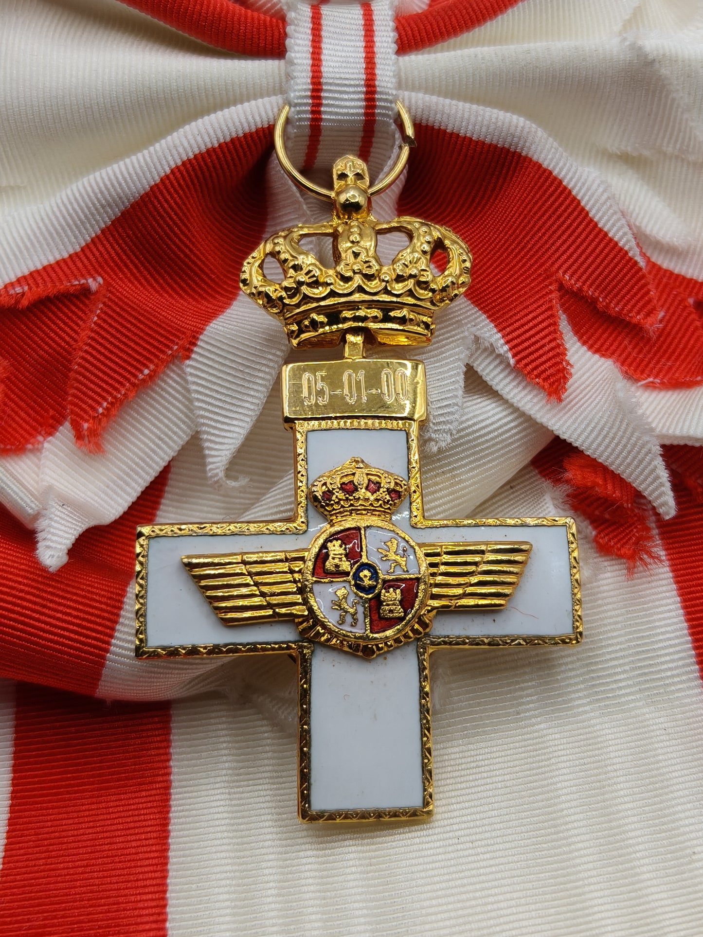 Gran cruz orden Mérito Aéreo . España