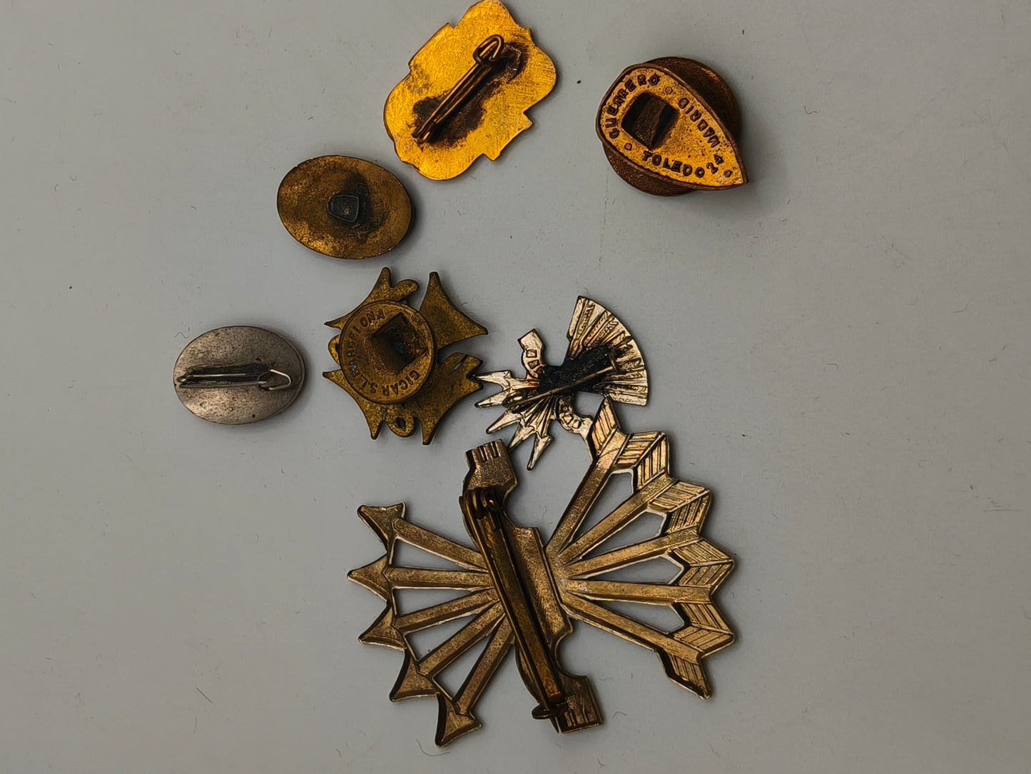Lot Phalanx Badges. Spanish civil war.