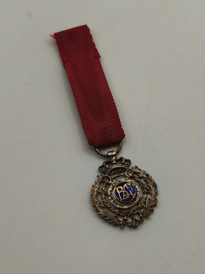 Medalla miniatura orden de Bellas artes. Época Franco España