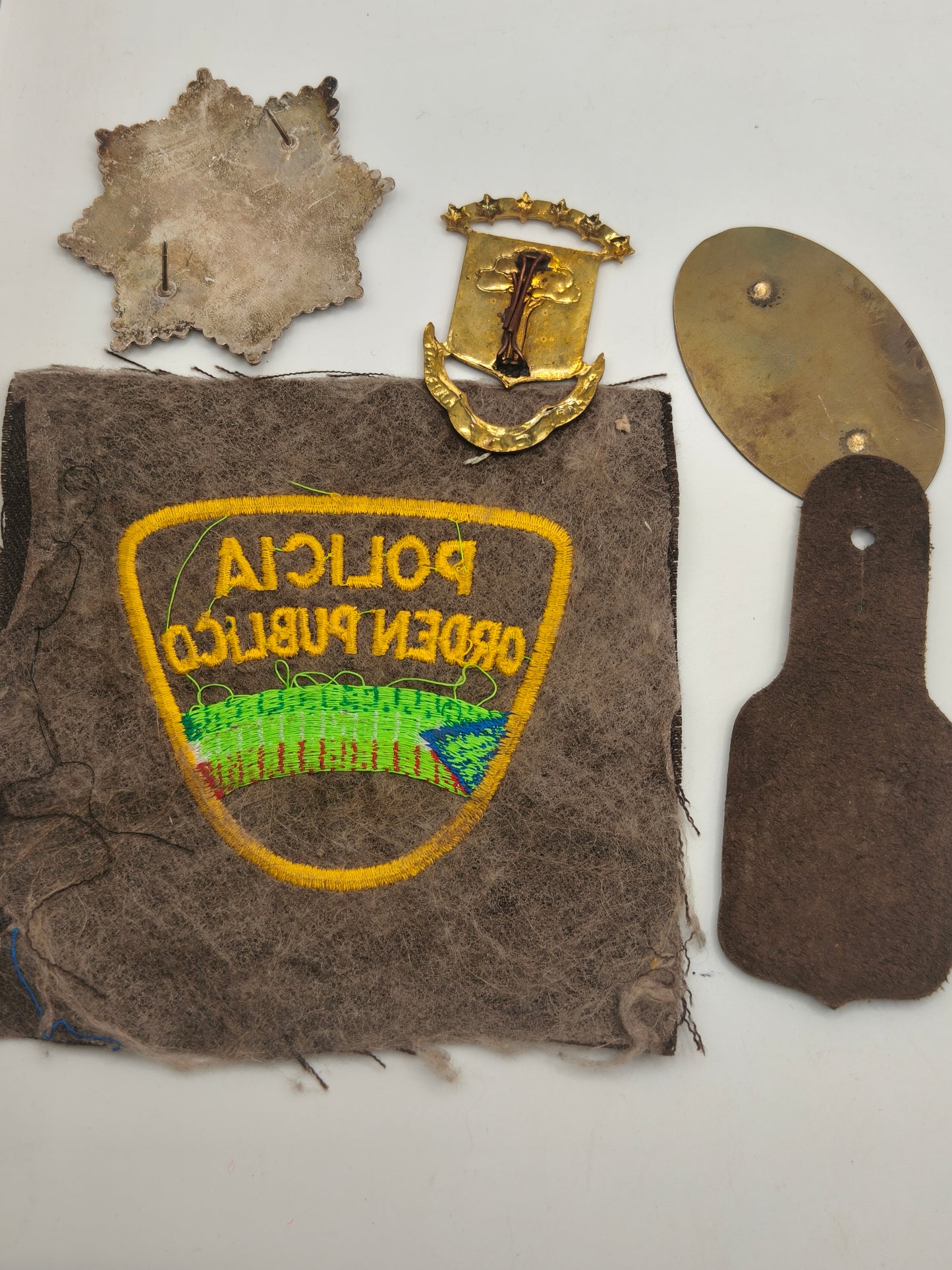 Guinea Ecuatorial Lot Badges.