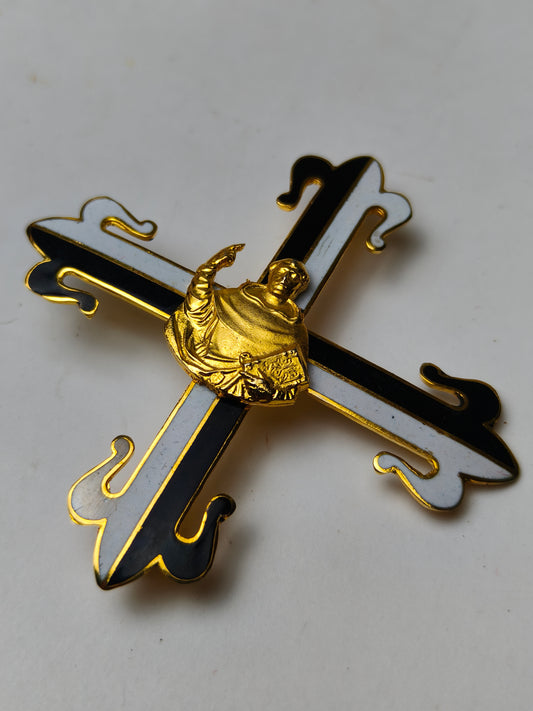 Dominico's Order Breast Star. Spain