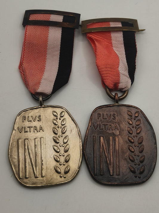 INI Medals, bronce and silver class. Spain Franco's period.