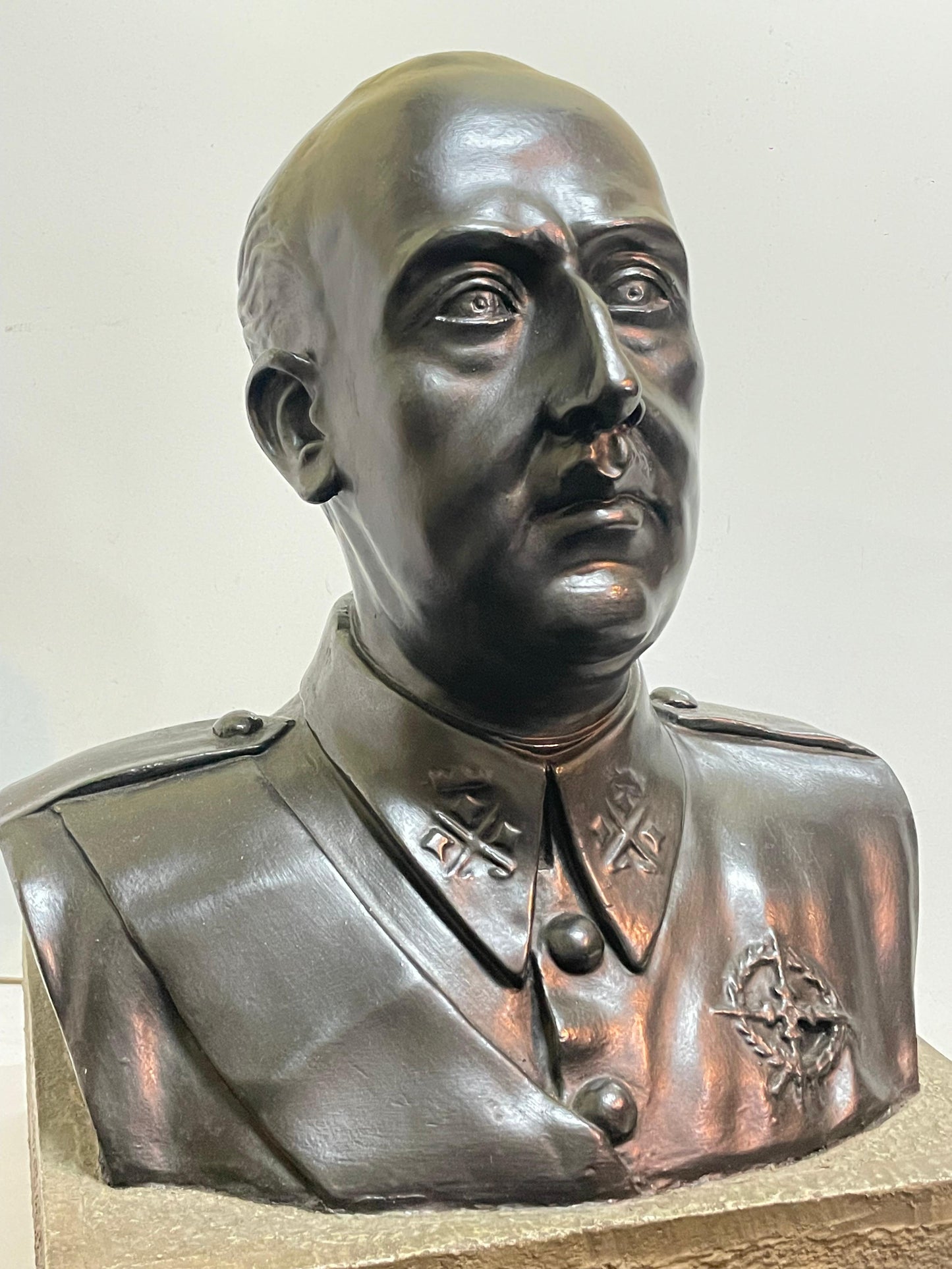 Gran busto Franco Uniforme Guerra civil española.