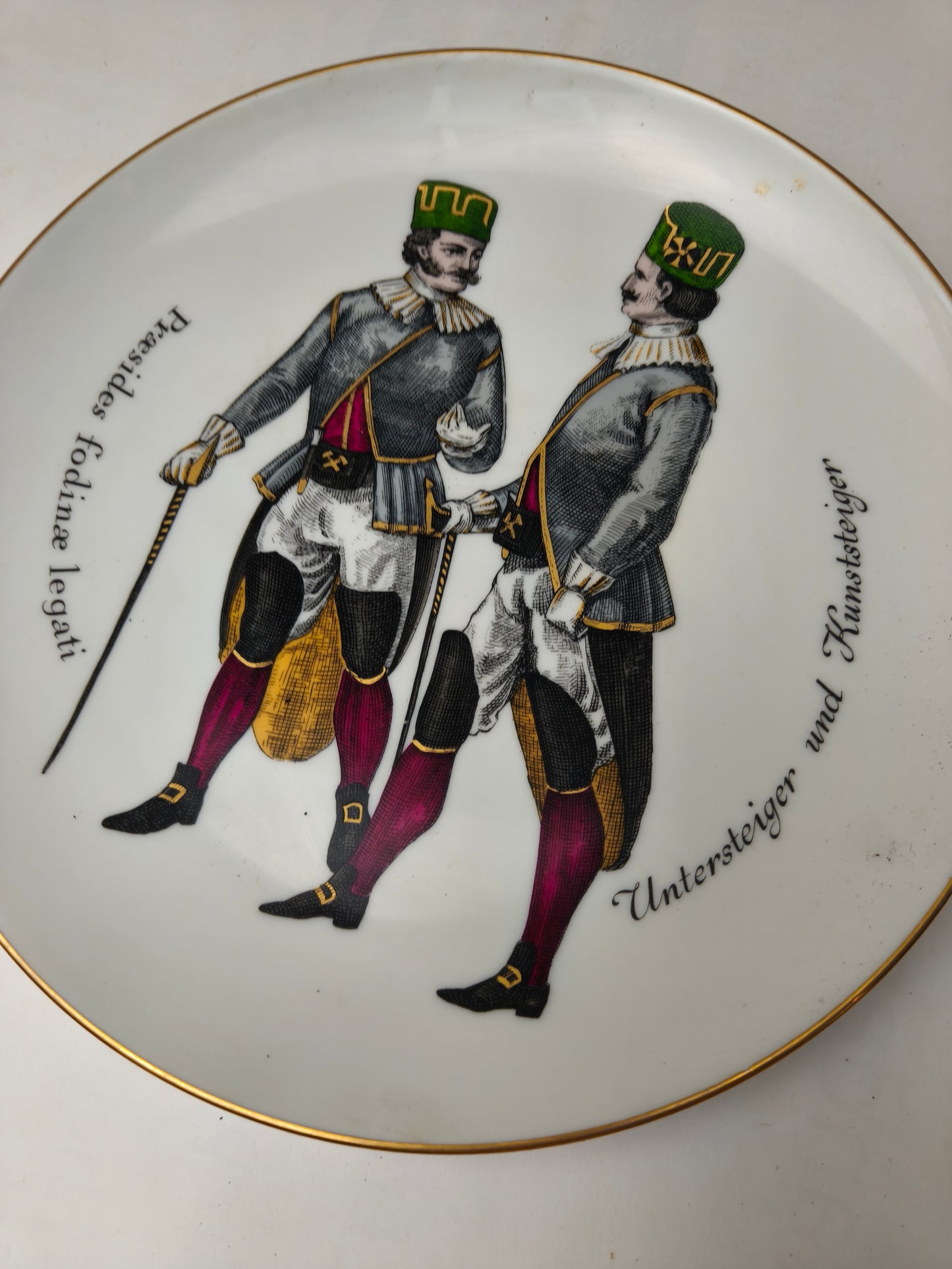 Conmemorative Military Porcelain Plate. Germany.