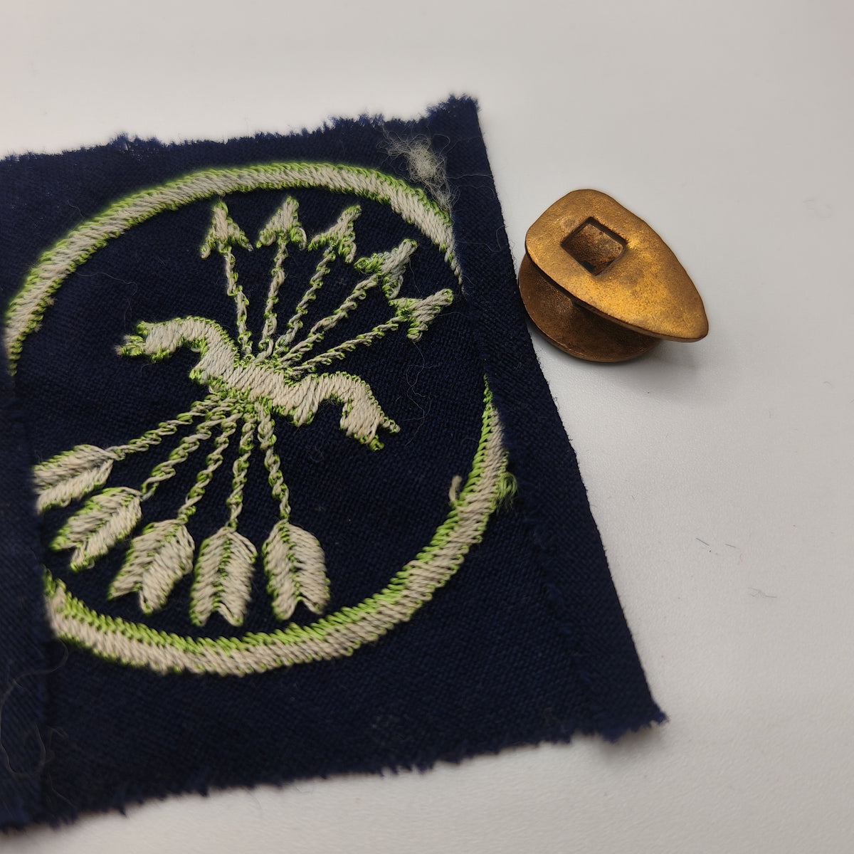 Green Arrows Division Badge and Pacht. Spanish Civil War
