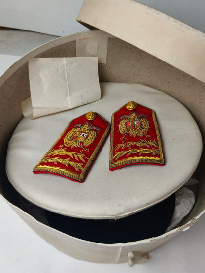 Spanish Diplomatic Paulettes and Cap. Franco's Period.