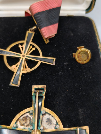 Phalanx Imperial Order , Grand Cross Commander. Spain