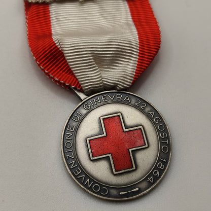 Red Cross Voluntaries Medal. Italy