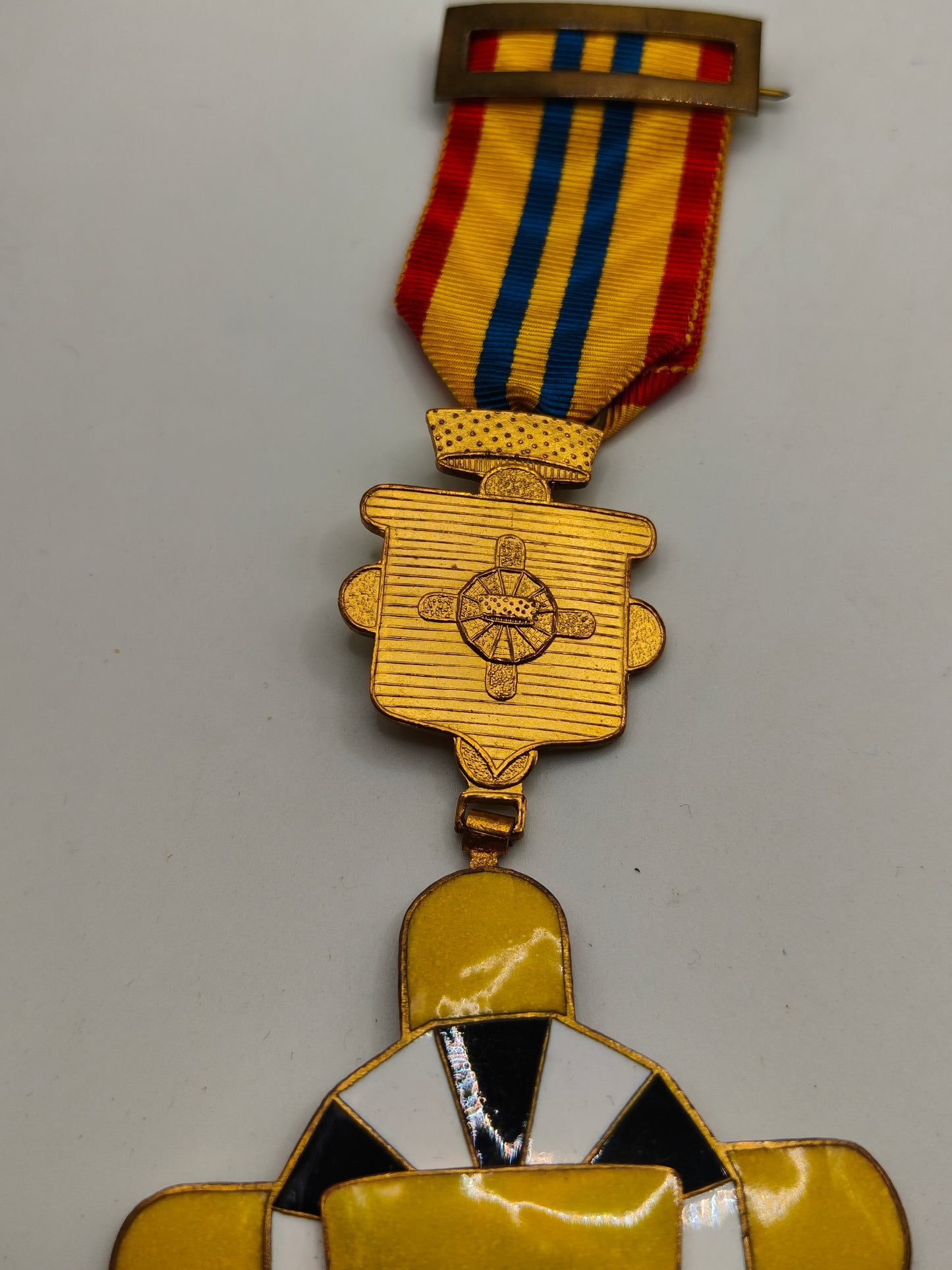 Medalla Orden Nobiliaria Madrid. España .