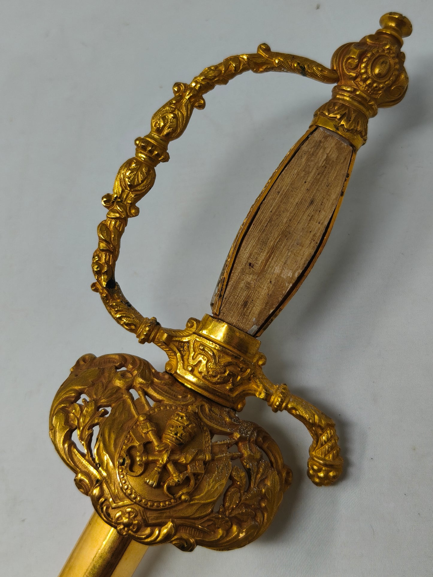 Espadín de gran gala Vaticano . Siglo XIX