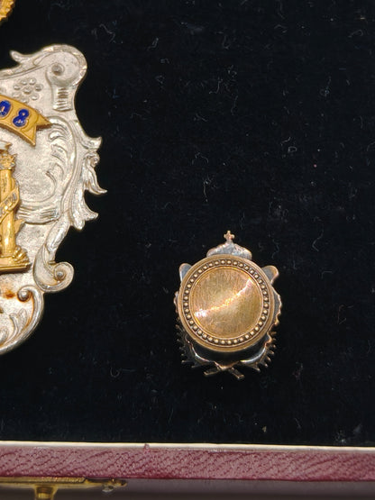 Order Spanish Medal of Merit in Insurance . Franco's Period.