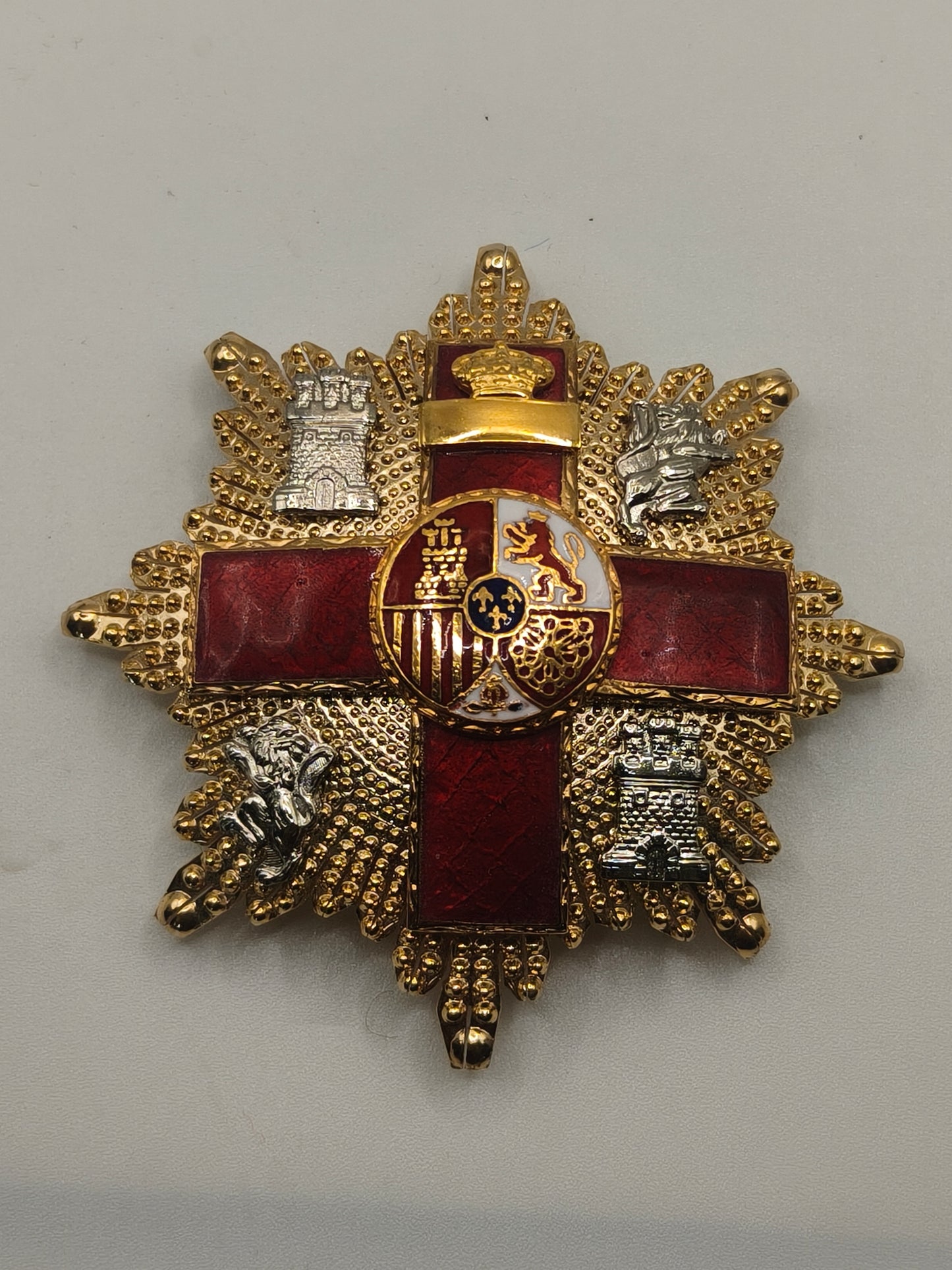 Red Military Merit Order, Breast Star. Spain