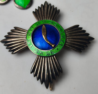 Order of Trishakti Patta, Breast Star. Nepal