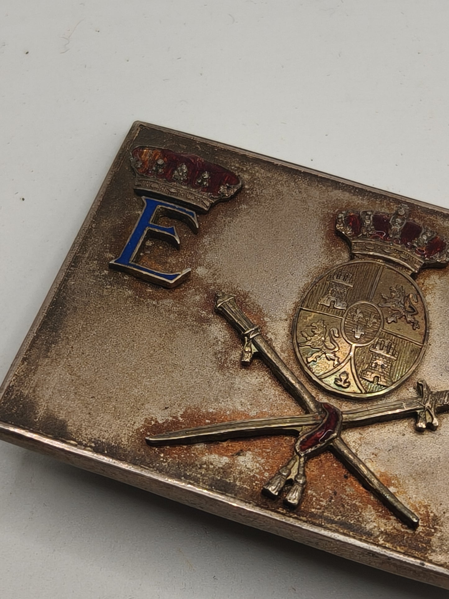 Spanish Royal House Badge, made in silver and enamels. Spain Alphonso XIII period.