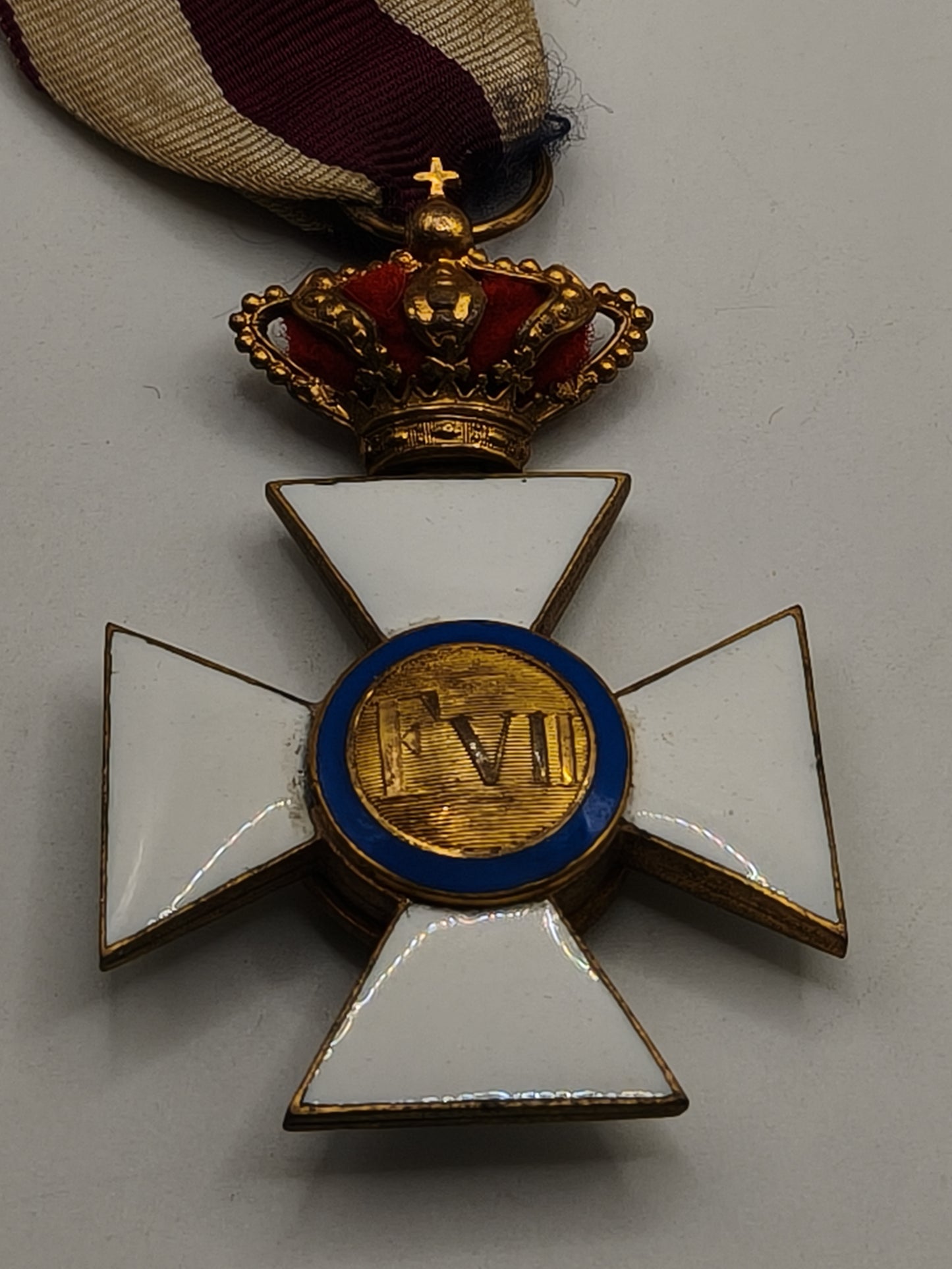 Cruz orden san Hermenegildo. Alfonso XIII