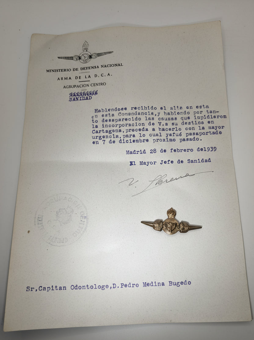 Insignia documento aviación D.C.A. II República.