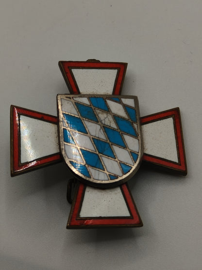 Badge excombatients of Baviera. Germany