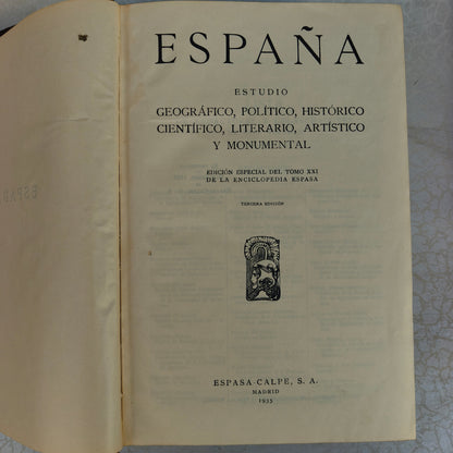 II Republic Period Book. Original.