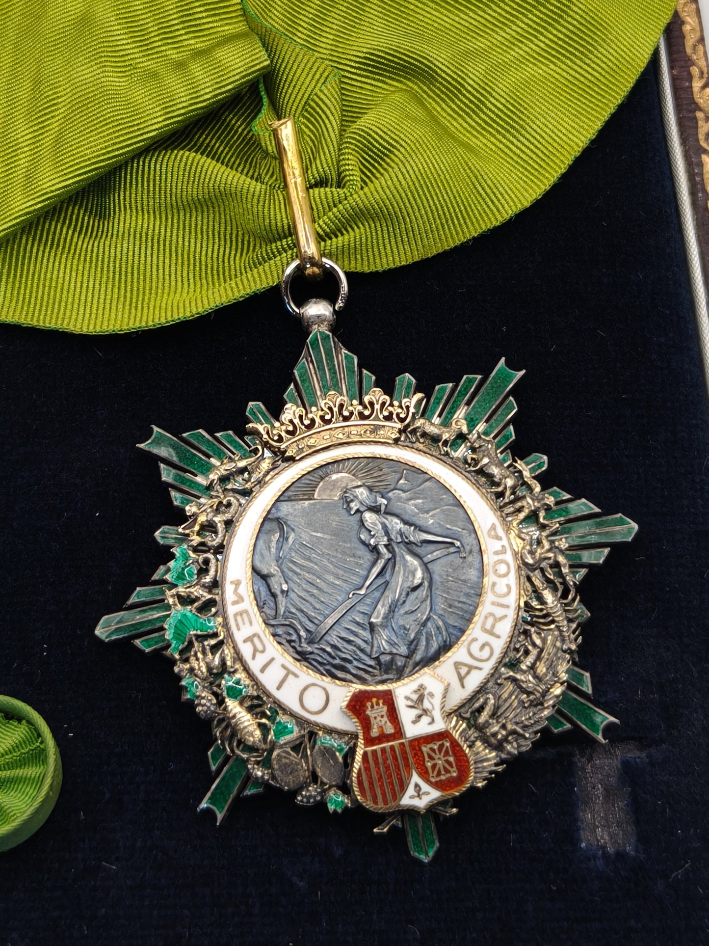 Agricultural Merit Order Neck Medal. Spain Franco's Period