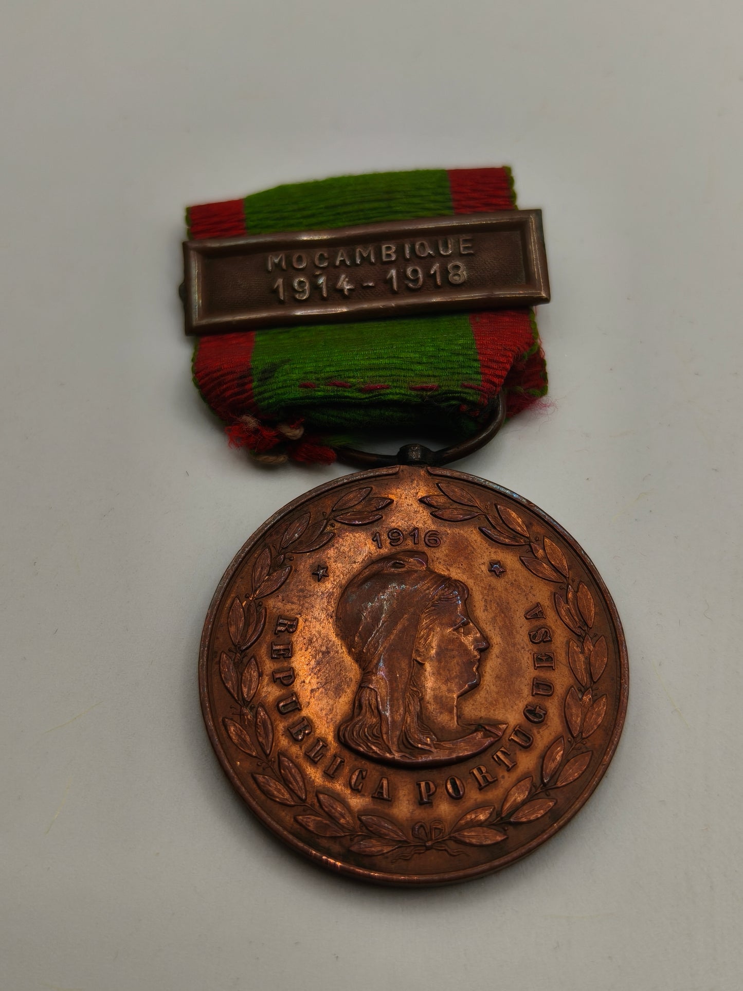Medalla IWW Portugal Campaña Mozambique