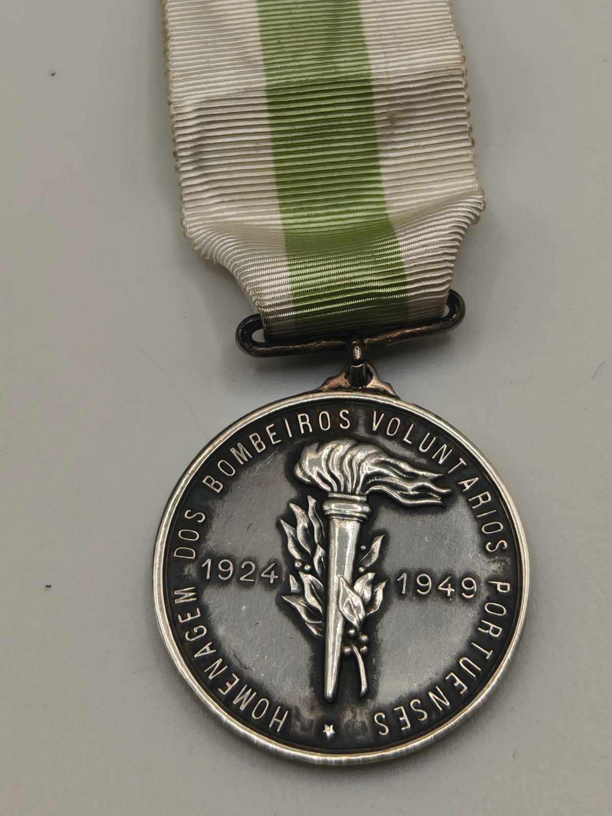 Firefighter medal conmemorative, Guilherme Gomes Fernandes (1849-1949). Porto Portugal.