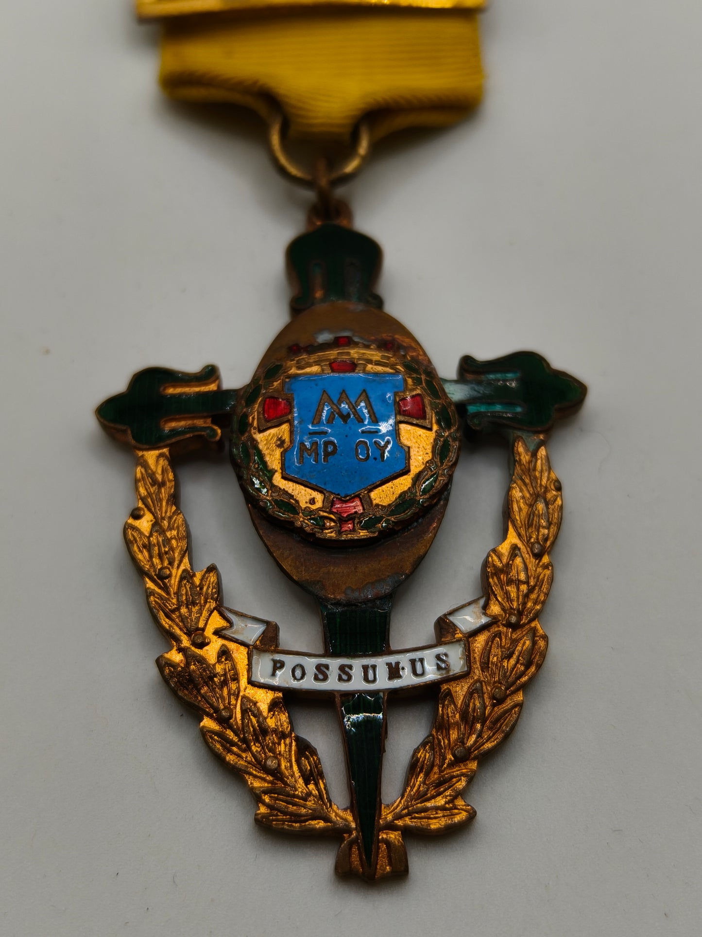 Medalla cruz orden religiosa