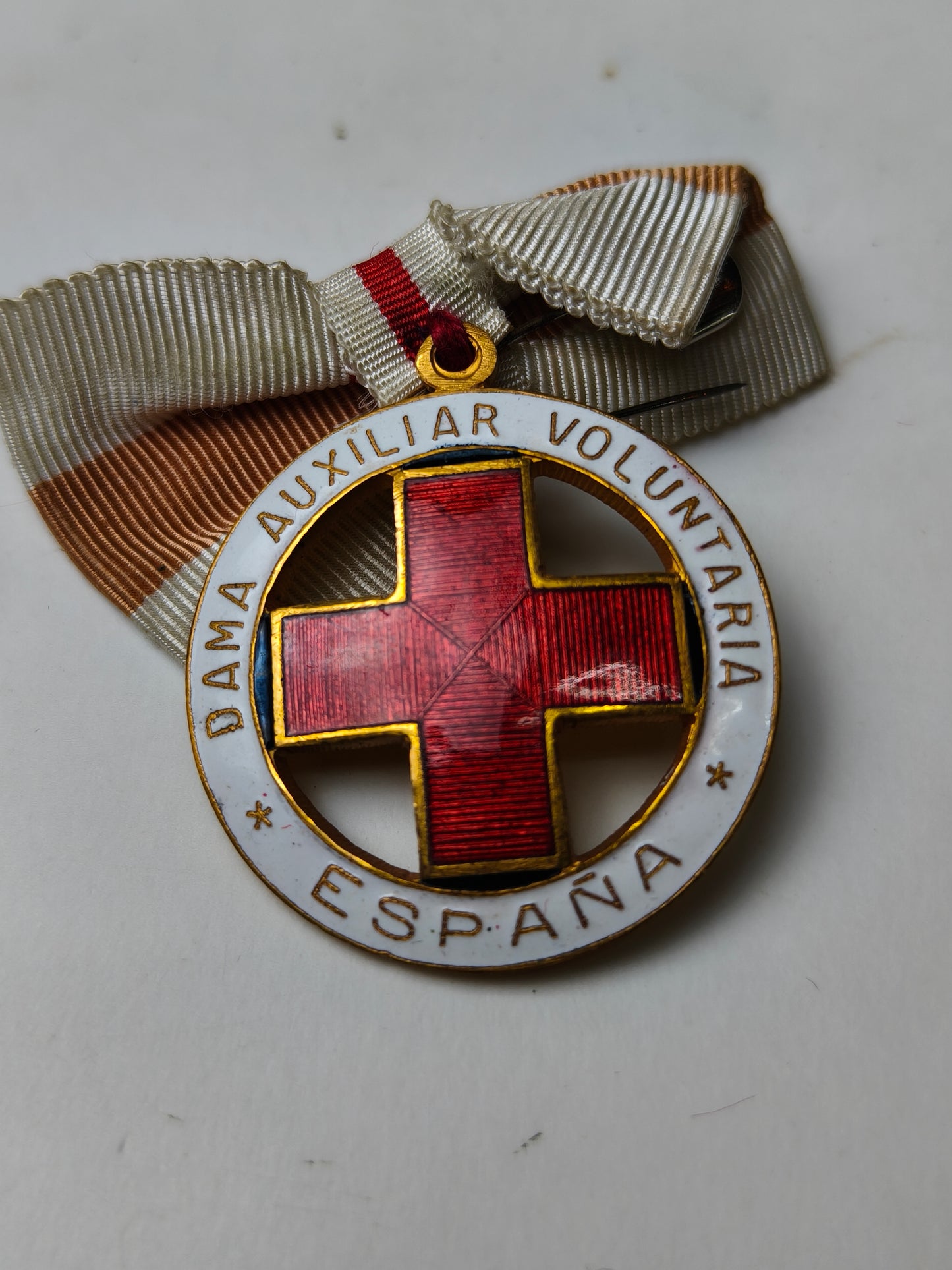 Red Cross Medal Order. Spain