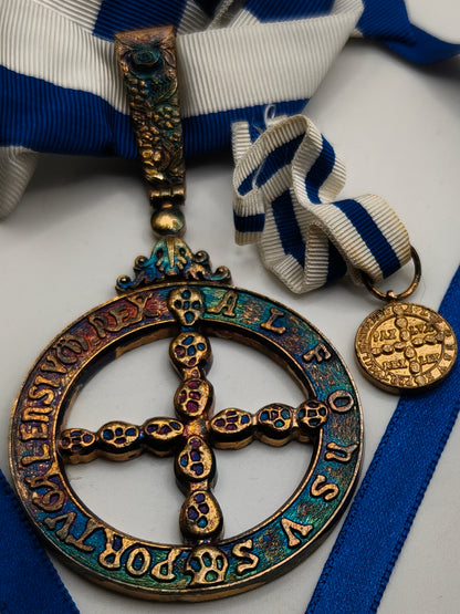 Medalla orden patronato militar. Portugal.