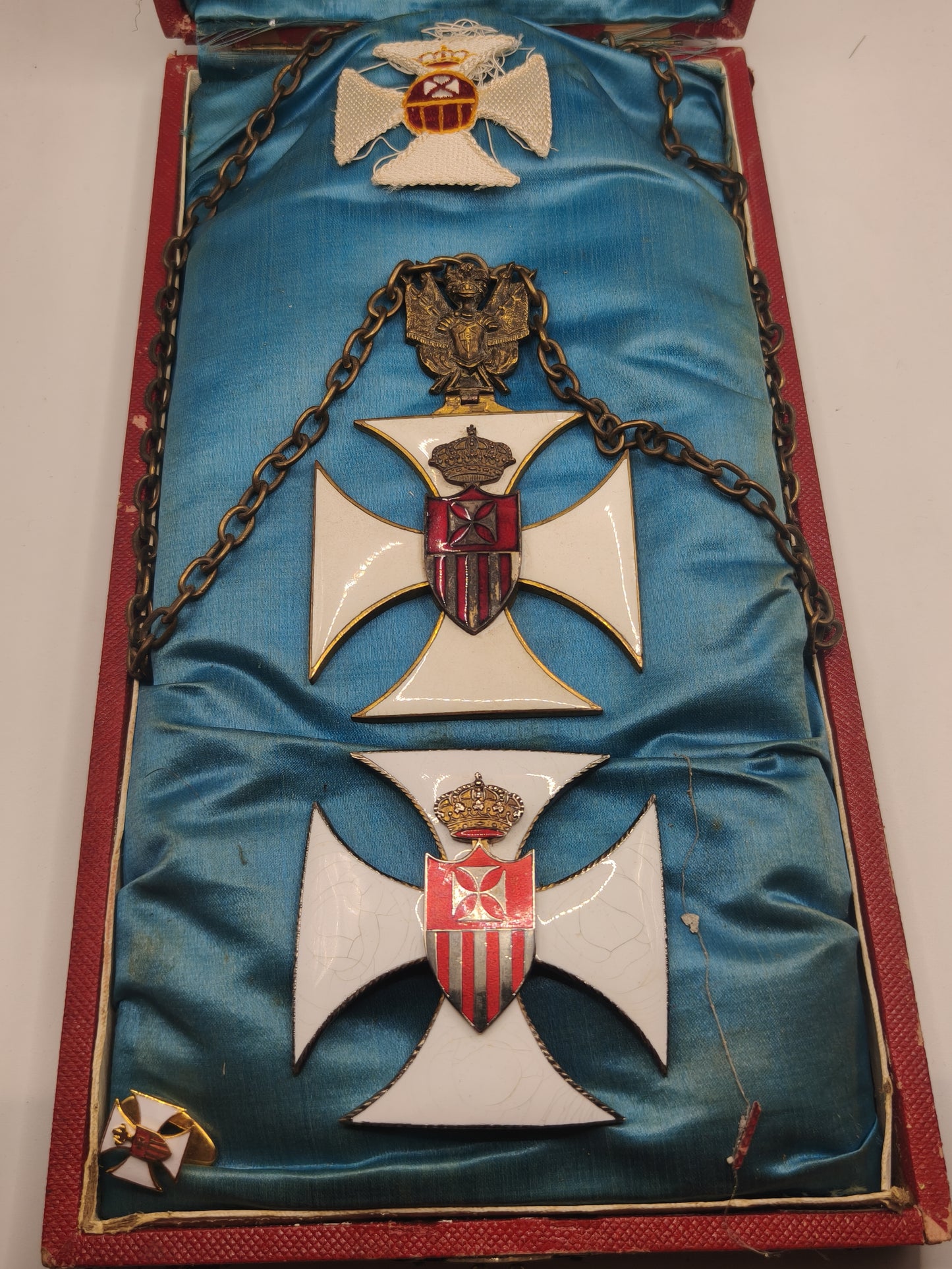 Commander set of the Order of Our Lady of Mercy. Spanish Chapter.