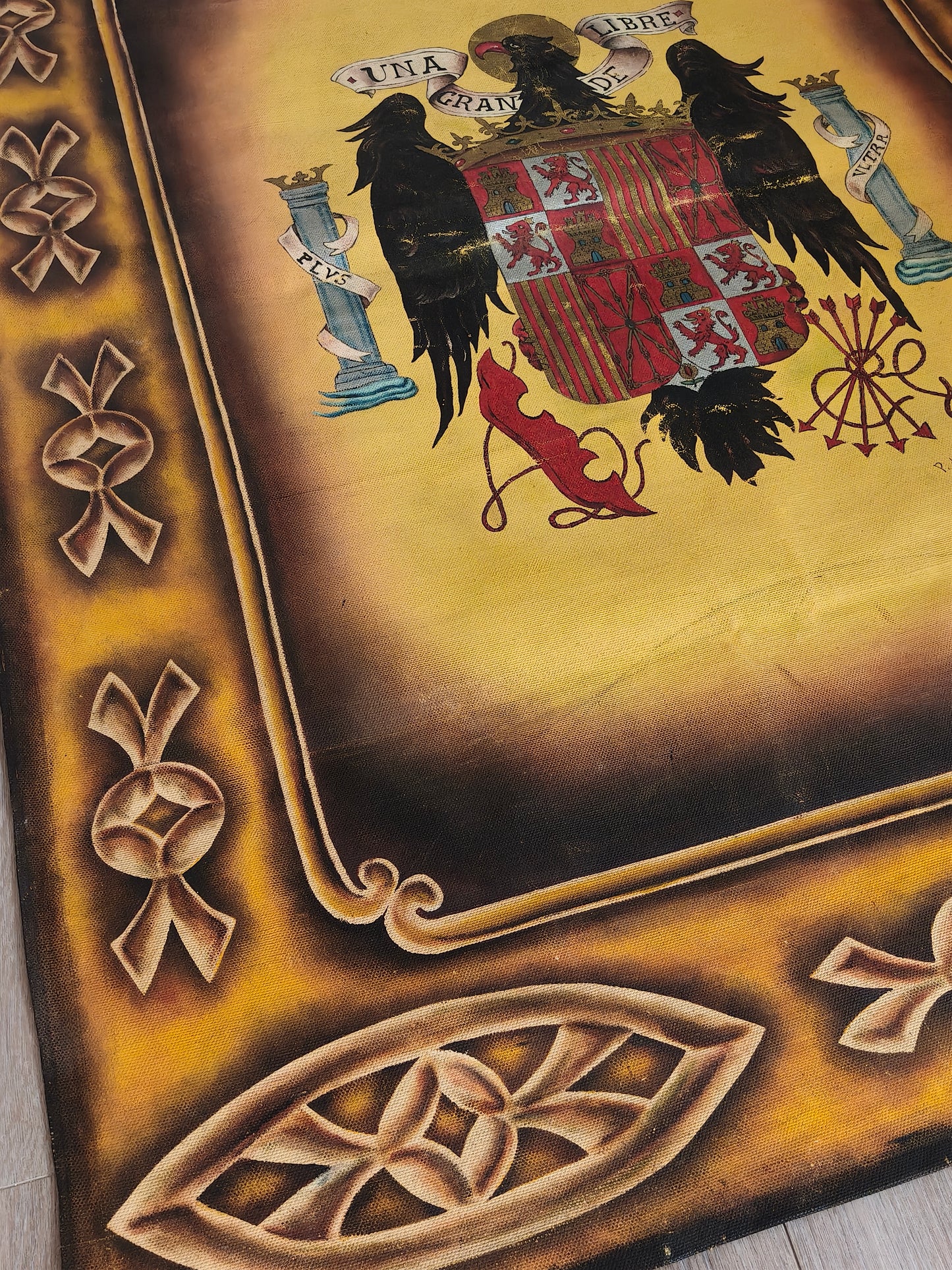 Tapiz Pintado Aguila de San Juan. Escudo España Franco.
